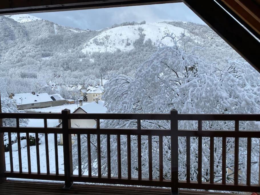 Charmant T4 Duplex Vue Montagne ルダンヴィエル エクステリア 写真